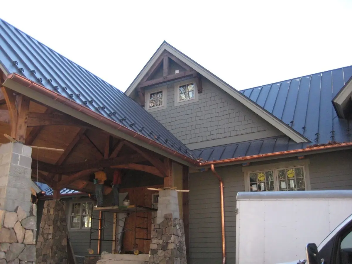 Craftsman Roofing team delivering quality roofing work in Lake Bungee